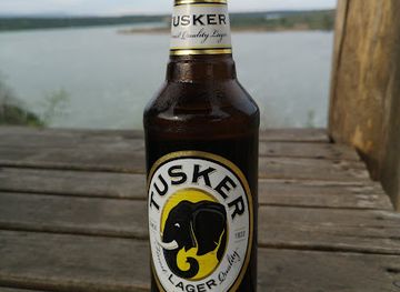 uganda/queen-elizabeth-national-park/bar/tembo-canteen