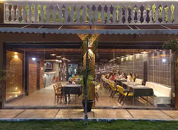 Sakee Bar and restaurant
