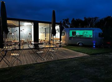 austria/bregenzerwald/bar/wandelbar-cocktail-trailer-mp-gastronomie-und-events