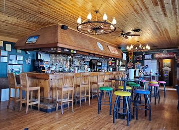 michigan/frankenmuth/bar/dead-creek-saloon