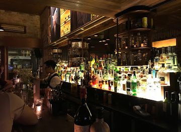 vietnam/hanoi/ba-dinh-district/bar/polite-co