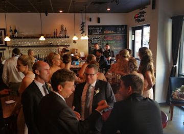 wisconsin/milwaukee/third-ward/bar/vino-third-ward-wine-bar-store