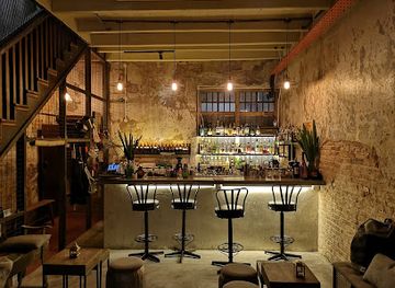 malaysia/ipoh/new-town/bar/tiga