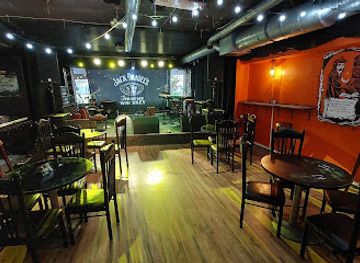 estonia/tallinn/bar/barbar