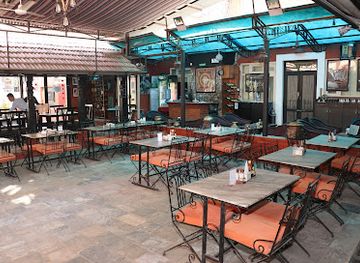 nepal/province-no-2/bar/black-pepper-cafe-pub
