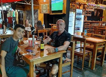 ecuador/puerto-baquerizo-moreno/bar/el-cangrejo-loco