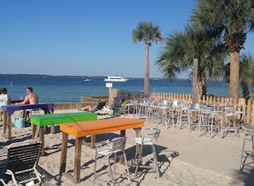 florida/pensacola-beach/bar/paradise-bar-grill