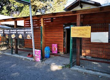 chile/biobio-region/bar/laura-qeza