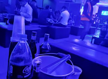 bolivia/cochabamba/bar/cheers