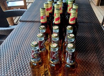 uganda/ssese-islands/bar/eddys-pork-palace-bar-and-grill