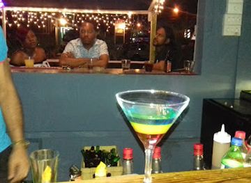 barbados/bridgetown/bar/jack-s-bar-and-lounge