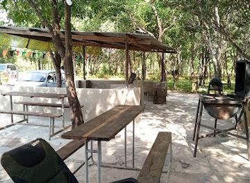 zambia/northern-province/bar/west-villa