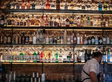 austria/vienna/simmering/bar/gimlet-cafe-cocktailroom