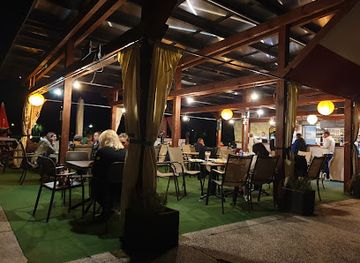 poland/rawa-land/bar/taras-robinson