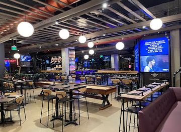 colorado/south-central-colorado/bar/tom-s-watch-bar-coors-field