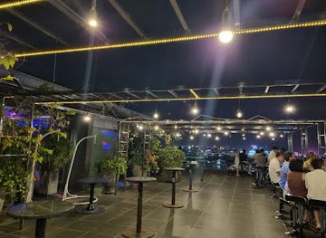 vietnam/can-tho/bar/iris-sky-bar