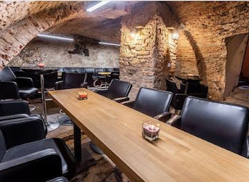 czechia/svaty-kopecek/bar/vinny-senk-u-zlateho-beranka