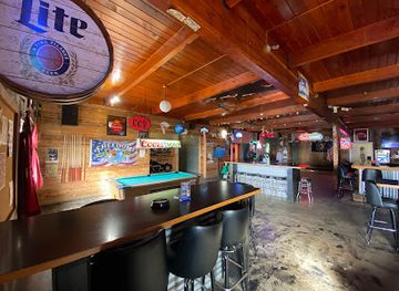 idaho/lost-river-valley/bar/outlaws-angels