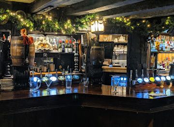 united-kingdom/buckinghamshire/bar/the-royal-standard-of-england