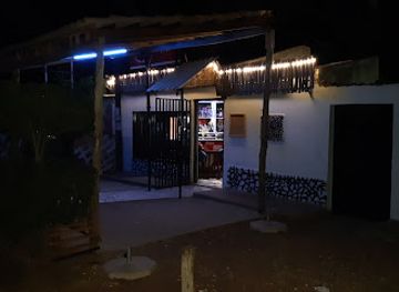 mozambique/matola/bar/the-corner-pub