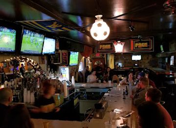 west-virginia/coopers-rock-state-forest/bar/sports-page