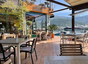 montenegro/budva-riviera/bar/old-fisherman-s-pub