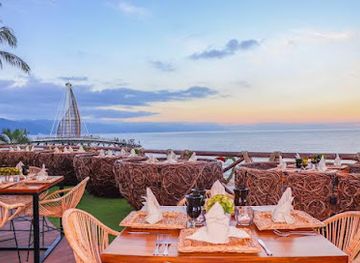 mexico/puerto-vallarta/zona-romantica/bar/ik-mixology-bar-cuisine