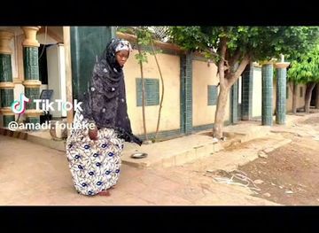 cameroon/kalamaloue-national-park/bar/makom-s-lounge-bar-bonaberi