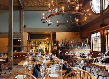 vermont/killington-resort/bar/the-foundry-at-summit-pond