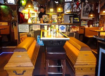 germany/berlin/charlottenburg/bar/klo-berlin