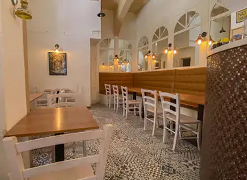 Bar One Café