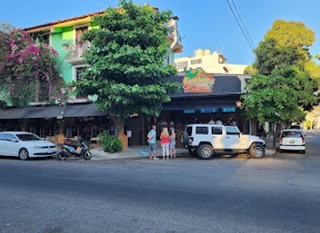 mexico/huatulco/bar/scroggie-s-south-mexico