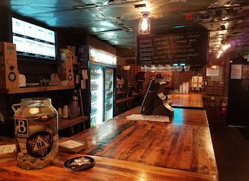 tennessee/sequatchie-valley/bar/the-bitter-alibi