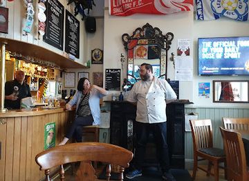 guernsey/st-anne/bar/the-red-lion-randalls