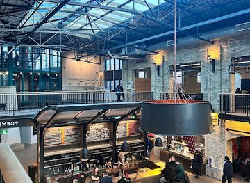 canada/winnipeg/the-forks/bar/red-ember-common