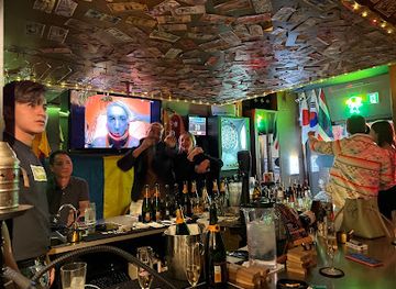 japan/settsu/bar/crystal-bar