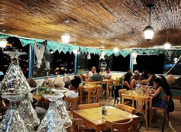 jordan/petra/bar/bahia-rooftop-restaurant