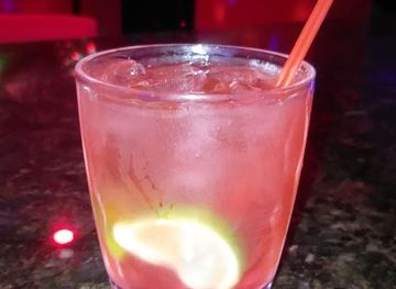 antigua-and-barbuda/redonda/bar/galaxia-bar