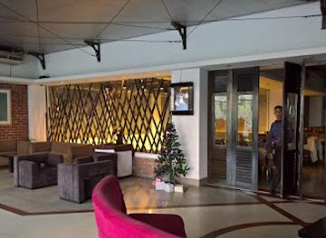 bangladesh/chittagong-hill-tracts/bar/tava-restaurant-lounge