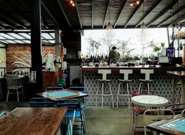 colombia/medellin/bar/panorama-rooftop-bar