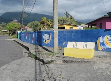 saint-vincent-and-the-grenadines/la-soufriere/bar/cupper-s-bar