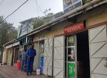 kenya/central-highlands/bar/happy-hour-bar