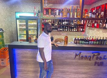 ghana/western-region/bar/moonpool-pub