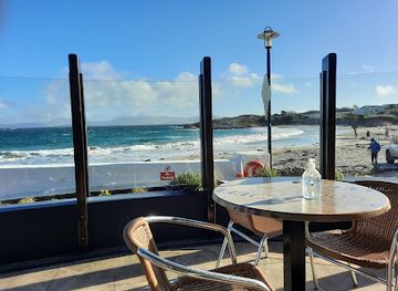 ireland/skellig-michael/bar/o-carroll-s-cove-restaurant-bar