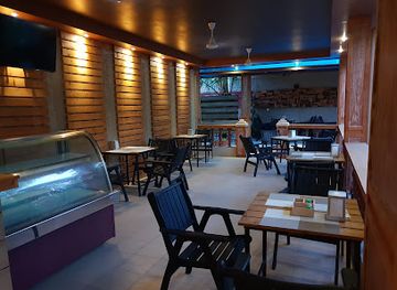 maldives/gan-island/bar/chillhousecafe