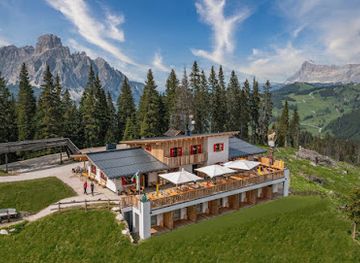 italy/alta-via-1/bar/utia-crep-de-munt