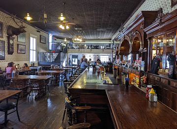 arizona/san-rafael-valley/bar/crystal-palace-saloon
