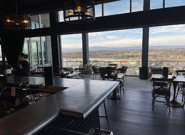 virginia/shenandoah-valley/bar/ridge-room