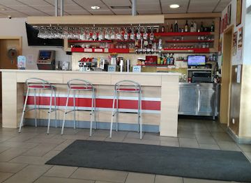 slovenia/prekmurje/bar/bar-zuta-kuca