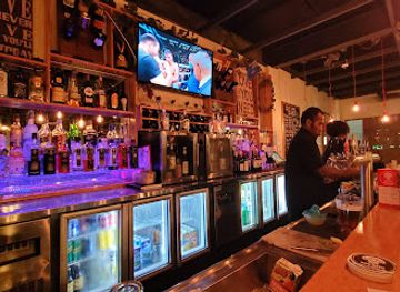 fiji/central-division/bar/bad-dog-cafe